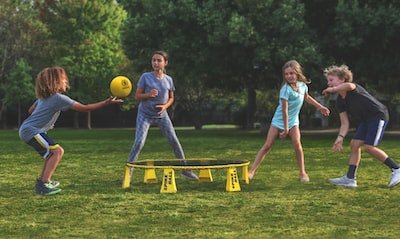 Spikeball : un sport qui gagne en popularité auprès du grand public
